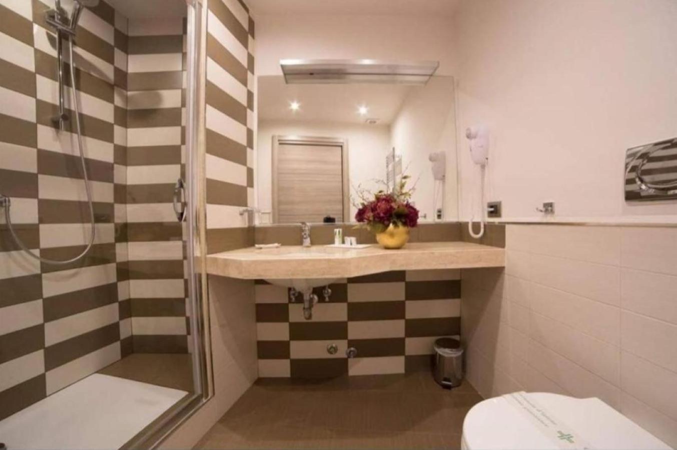 Palazzo Sisto Exclusive Rooms Catania-Fontanarossai nemzetközi repülőtér Kültér fotó